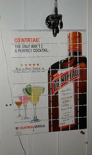 Cointreau (1)